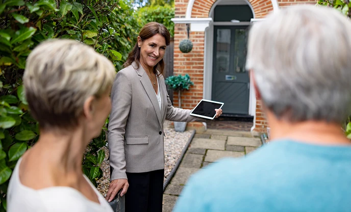 Comprehensive sales services